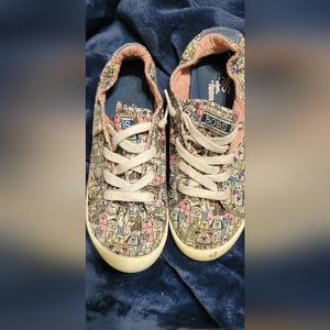 Skechers Women's Bobs Sneakers - size 9